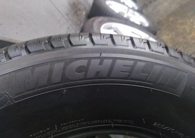 Michelin Latitude Tour HP 255/70 R18 116V