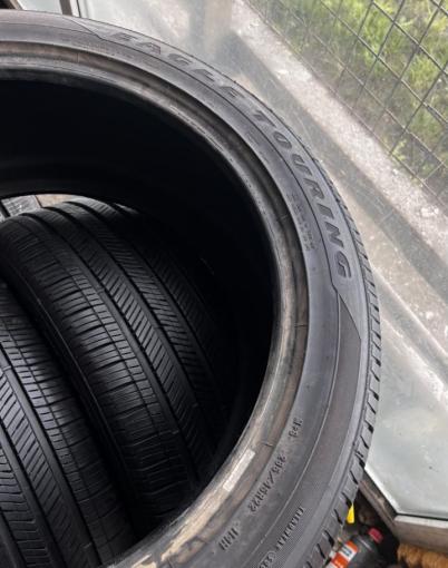 Goodyear Eagle Touring 285/45 R22