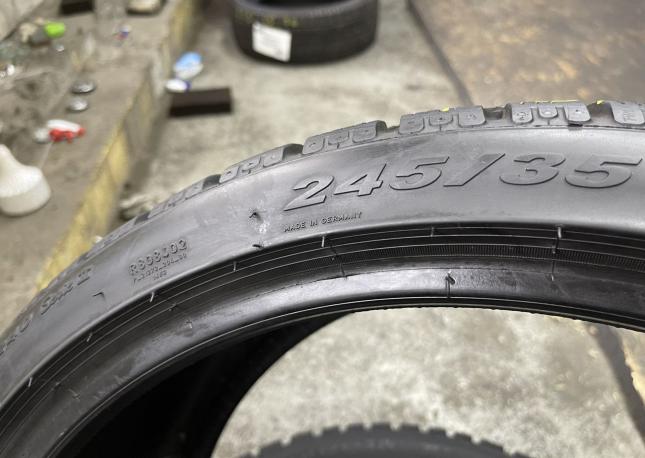 Pirelli Winter Sottozero 240 Serie II 245/35 R20 91V