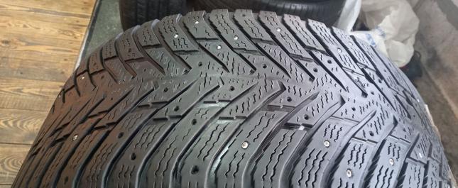 Nokian Tyres Hakkapeliitta 8 285/40 R19 107H