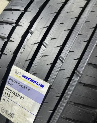 Michelin Pilot Sport 4 SUV 285/45 R21 113Y