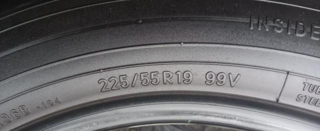 Toyo Proxes R36 225/55 R19 99V