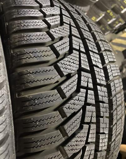 Hankook Winter I&#39;Cept Evo2 W320 215/40 R17