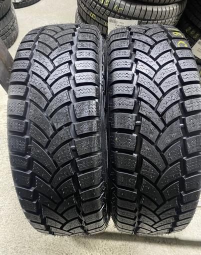 Vredestein ComTrac Winter 215/60 R16C