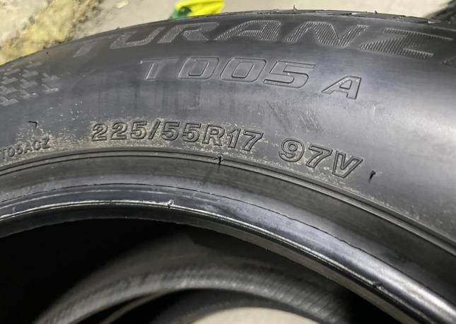 Bridgestone Turanza T005A 225/55 R17 97V