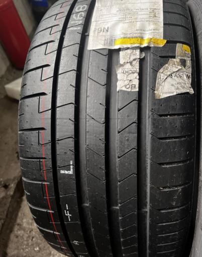 Pirelli P Zero PZ4 275/35 R20 и 285/35 R20