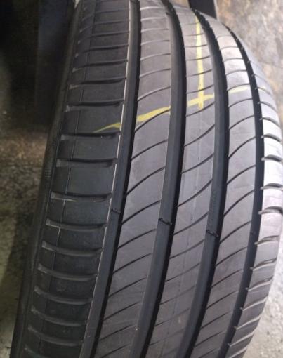 Michelin Primacy 4 235/50 R18 97V