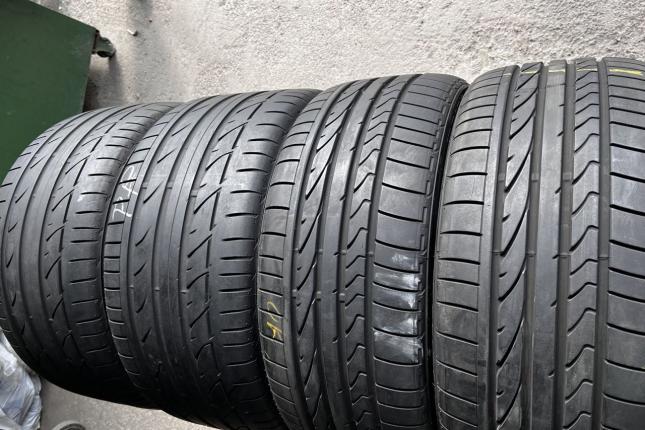 Bridgestone Potenza RE-01R 295/35 R20