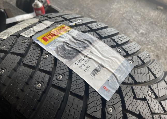 Pirelli Ice Zero 2 285/45 R20 112H