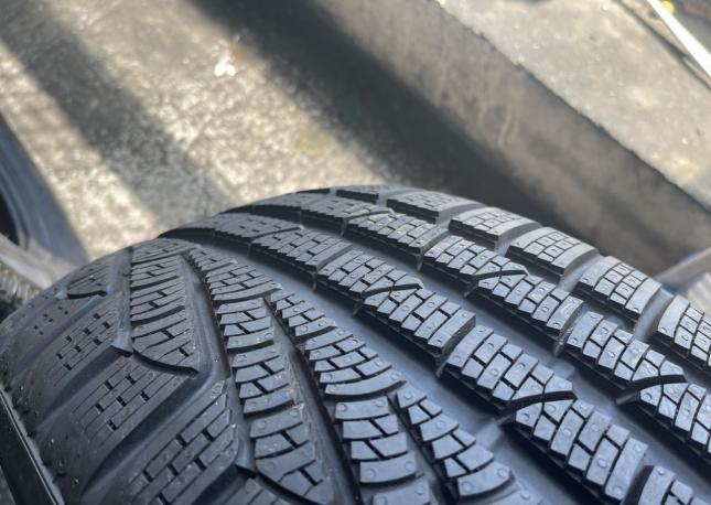 Pirelli Winter Sottozero 240 Serie II 245/35 R20 91V