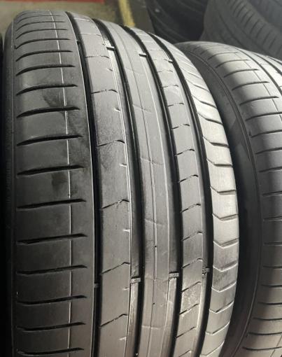 Pirelli P Zero PZ4 265/40 R20 104Y