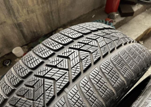Pirelli Scorpion Winter 255/40 R21 102V