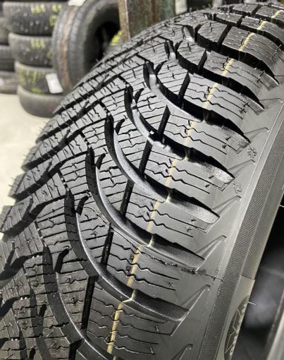 Michelin Alpin A4 185/60 R15