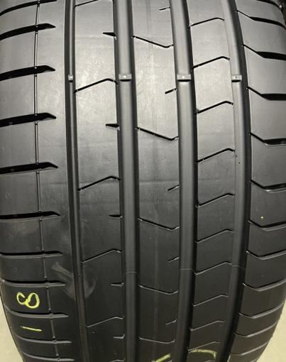 Pirelli P Zero PZ4 255/35 R19 96Y