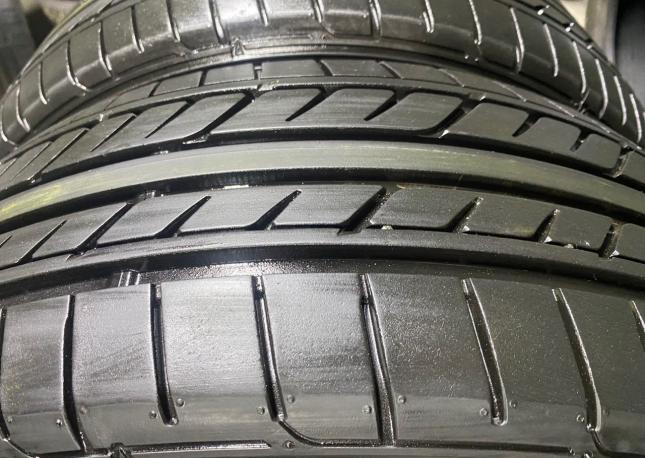 Goodyear Eagle LS EXE 215/55 R17