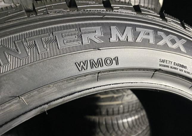 Dunlop Winter Maxx WM03 245/45 R19 98T