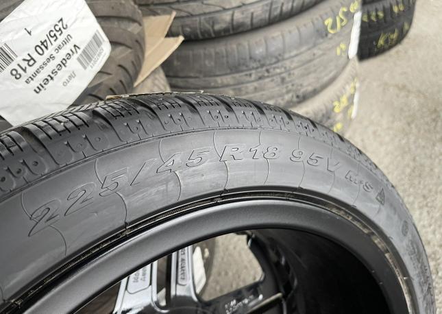 Pirelli Winter Sottozero II 225/45 R18 и 255/40 R18 V