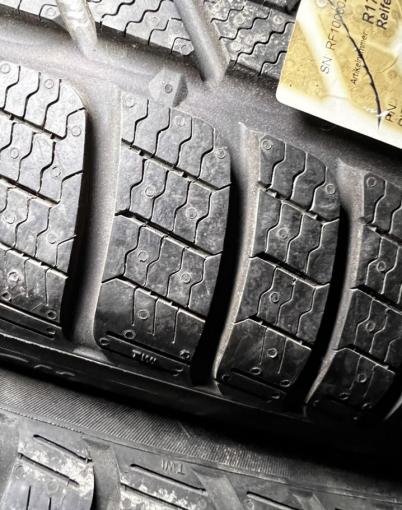 Pirelli Winter Sottozero 3 255/45 R19