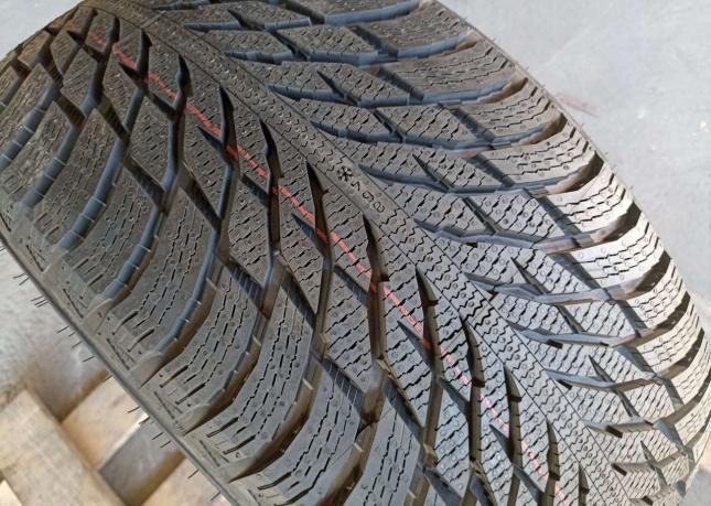 Nokian Tyres Hakka Blue 3 SUV 255/35 R20