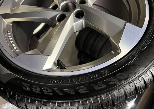 Pirelli Scorpion Winter 255/45 R20