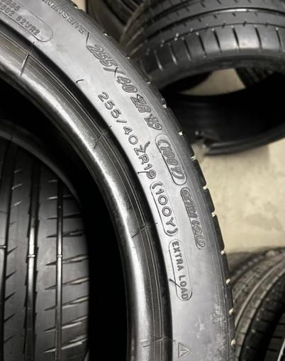 Michelin Pilot Super Sport 255/40 R19