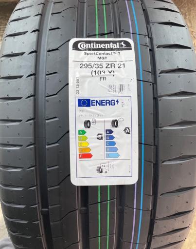 Continental ContiSportContact 7 295/35 R21 103Y