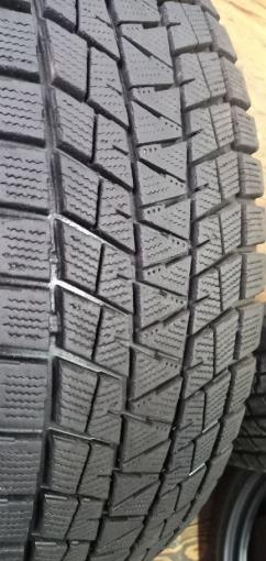 Bridgestone Blizzak DM-V1 235/65 R18 106R