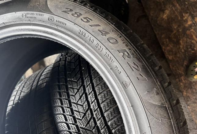 Pirelli Scorpion Winter 285/40 R21