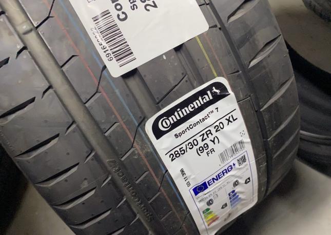 Continental ContiSportContact 7 285/30 R20