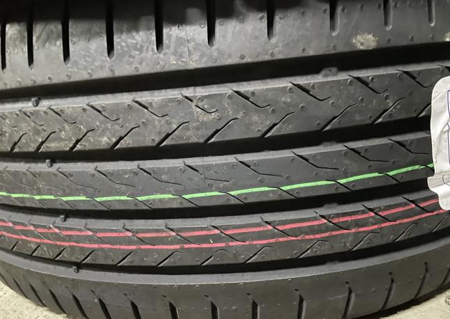 Continental ContiEcoContact 6 255/45 R20 105W