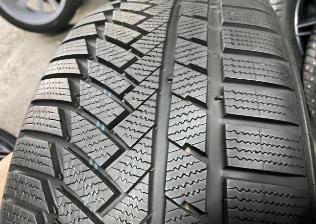 Continental ContiWinterContact TS 850 P 245/40 R19 98V