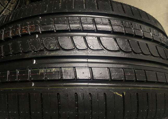 Pirelli P Zero Rosso Asimmetrico 295/35 R21 107Y