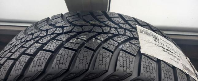 Kumho WinterCraft WP71 275/35 R19 100V