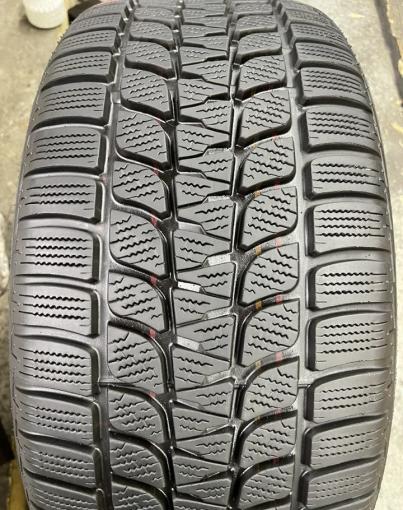 Bridgestone Blizzak LM-25 255/50 R19 107V