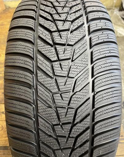 Hankook Winter I&#39;Cept Evo 3 X W330A 255/35 R21 и 285/30 R21 W