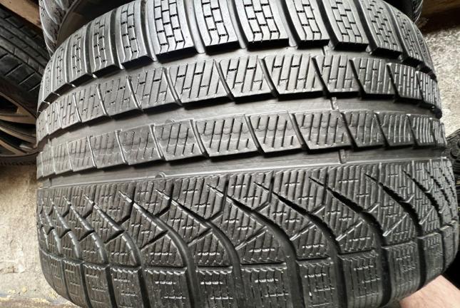 Pirelli P Zero Winter 285/30 R22