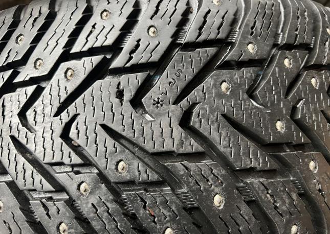 Nokian Tyres Hakkapeliitta 8 235/55 R19