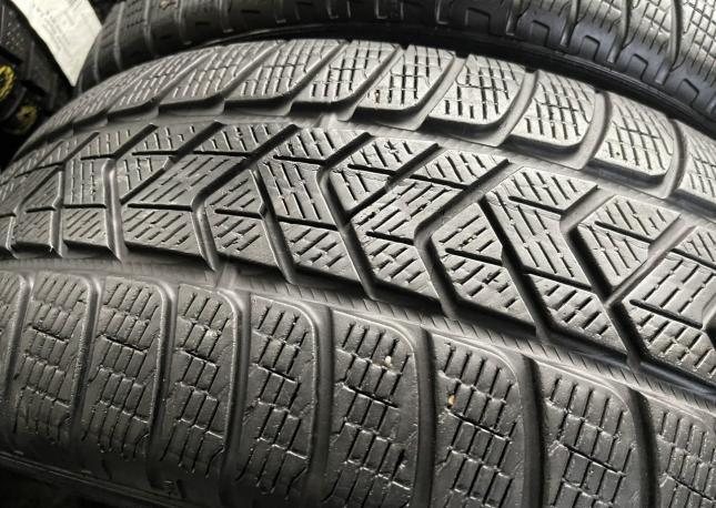 Pirelli Scorpion Winter 2 235/60 R18