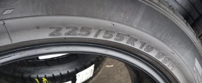 Kumho Crugen Premium KL33 225/55 R19 99H