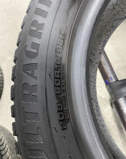 Goodyear Ultra Grip HP 205/60 R16