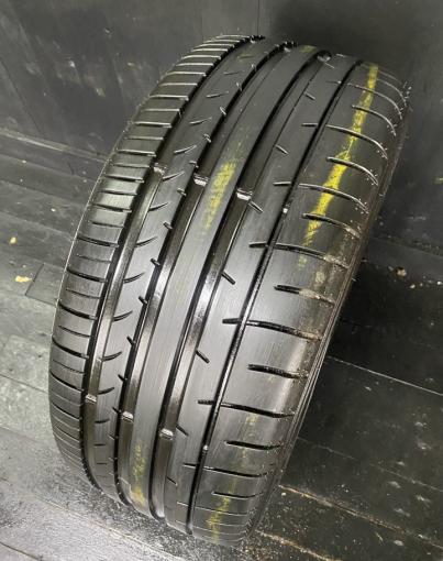 Dunlop SP Sport Maxx 050+ 255/45 R18