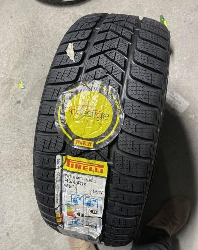 Pirelli Winter Sottozero 3 245/45 R19 98W