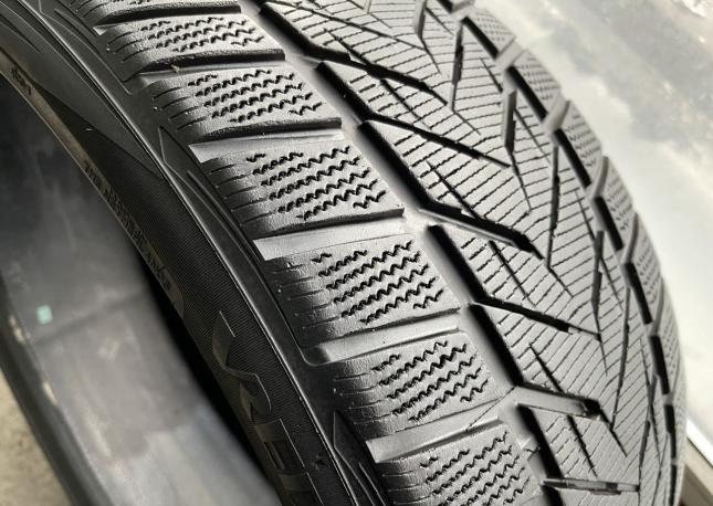 Vredestein Wintrac Xtreme S 245/35 R21