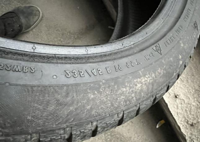 Continental ContiWinterContact TS 830 P 235/45 R19