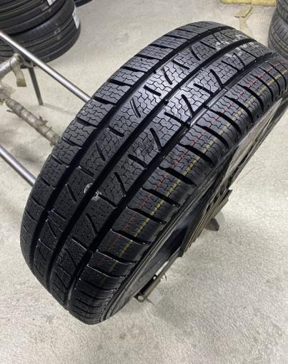 Pirelli Carrier Winter 225/60 R16C