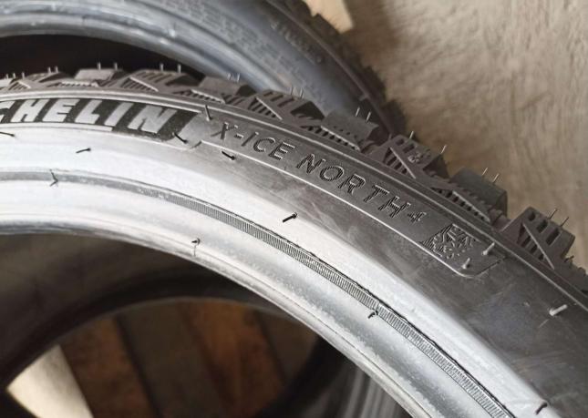 Michelin X-Ice North 4 245/35 R20