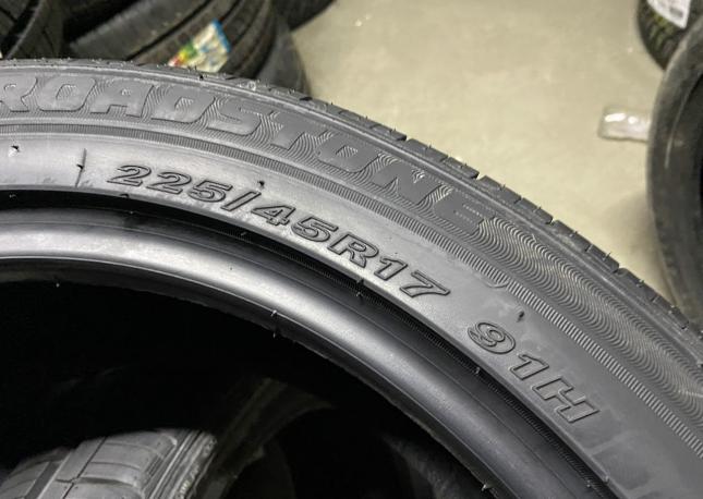 Roadstone N5000 Plus 225/45 R17 91H