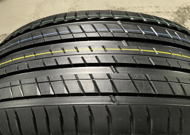 Michelin Latitude Sport 3 235/50 R19 99W