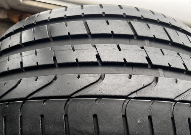 Pirelli P Zero SUV 245/35 R19