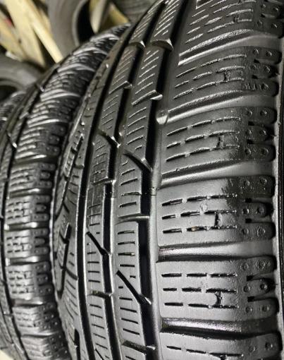 Pirelli Winter Sottozero 240 Serie II 205/60 R16